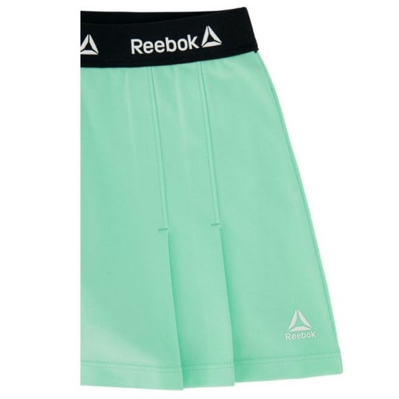 Girl’s Reebok Dash Skort with Compression Shorts - Picture 2 of 4